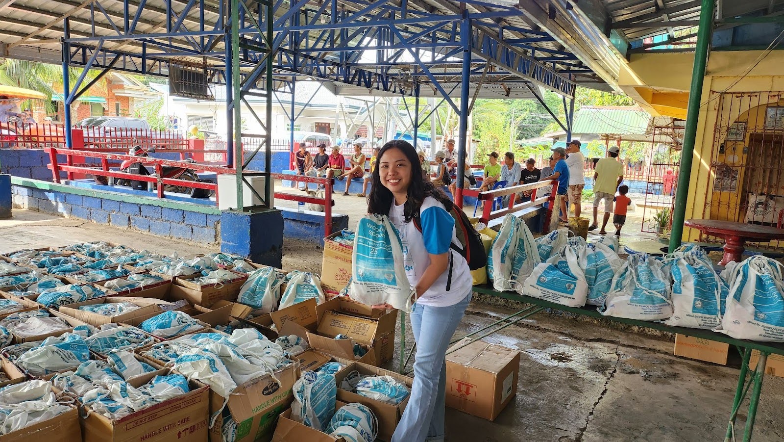 Pilmico Animal Nutrition Corporation spread joy and hope to children and families in Nueva Ecija and Tarlac during their Christmas Outreach events from November 29 to December 12, 2023.